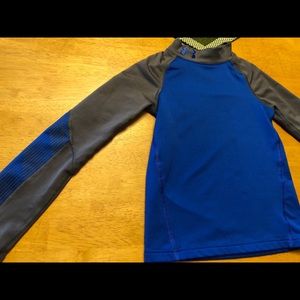 Boys XS Under Armour cold gear top.